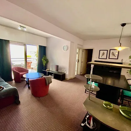 Private In A Shared Flat At Location *